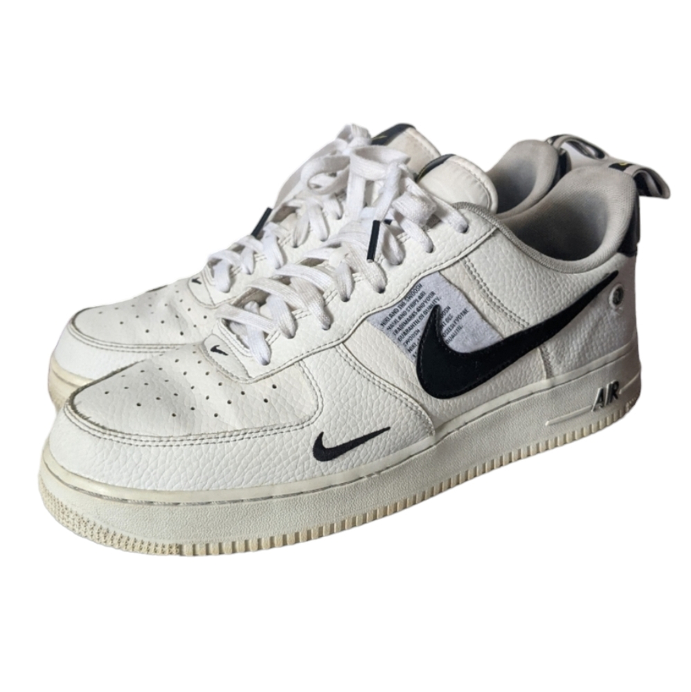 Nike Unisex Air Force 1 Lv8 Utility white AJ7747-100 overbranded sneakers